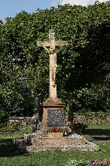 Massweiler Friedhofskreuz 02 Gje