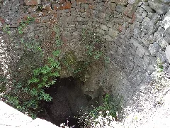 Mayener Grubenfeld Blick In Einen Schacht