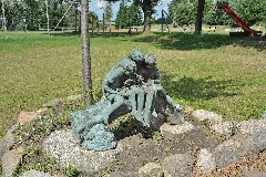 Mönkloh, Kunst Im Öffentlichen Raum, Signatur Leonardo Rossi Nik 2277
