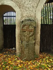 Neschwitz Scheibenkreuzstein