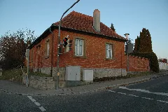 Neuer Juedischer Friedhof Rothenburg Ob Der Tauber Taharahaus Im Halbprofil