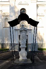 Oberthalheim Statue