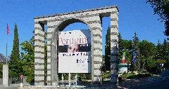 Piazza Indipedendenza 3
