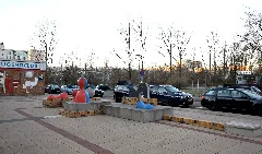 Schul Und Sportjugendclub Marzahn Skulptur Berlin 1V4