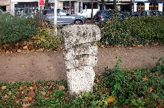 Skulptur Der Schlüssel Yasuo Mizui Berlin (Charlottenburg Wilmersdorf) 01