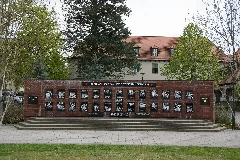 Sowjetisches Ehrenmal Miersdorf Zeuthen 1