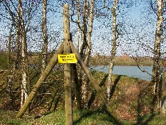 Uferabbruch Schild