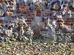 Zerbst,3 Steinkreuze