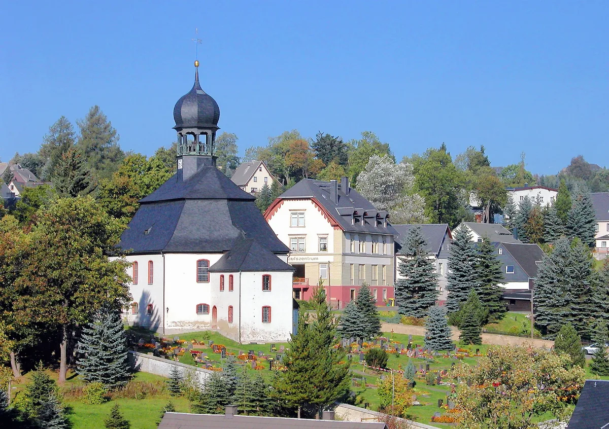 20060924020Dr Rübenau (Marienberg) Ortslage Mit Kirche