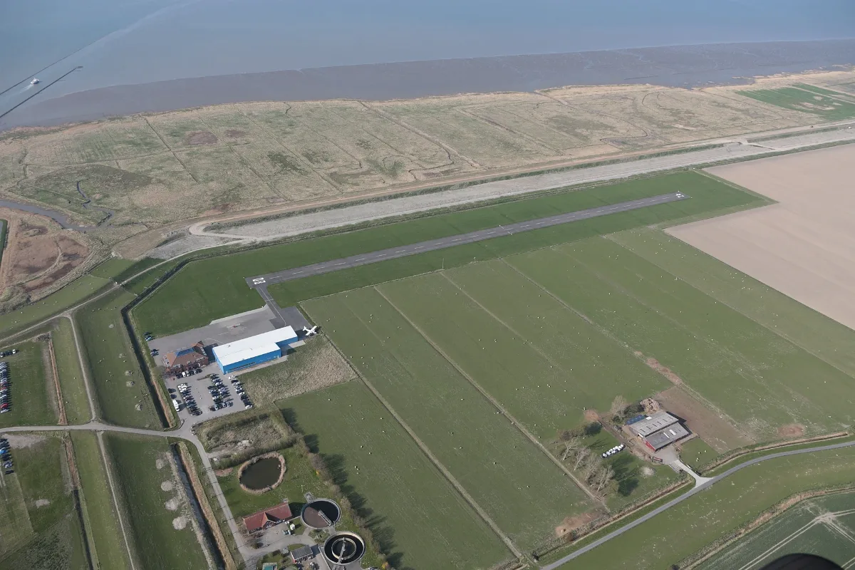 2013 05 03 Fotoflug Nordholz Papenburg Hp 3322