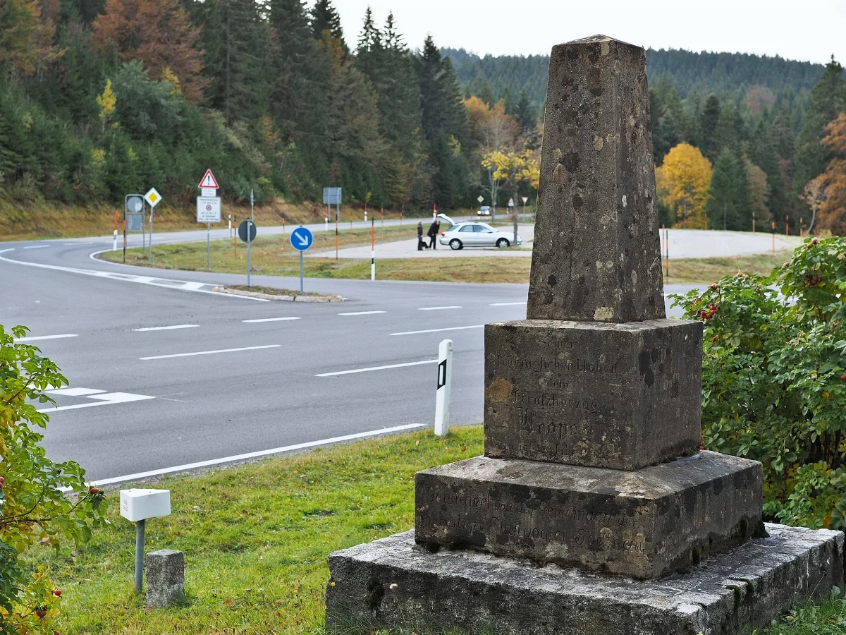2016 Notschrei Obelisk 01 Ks01