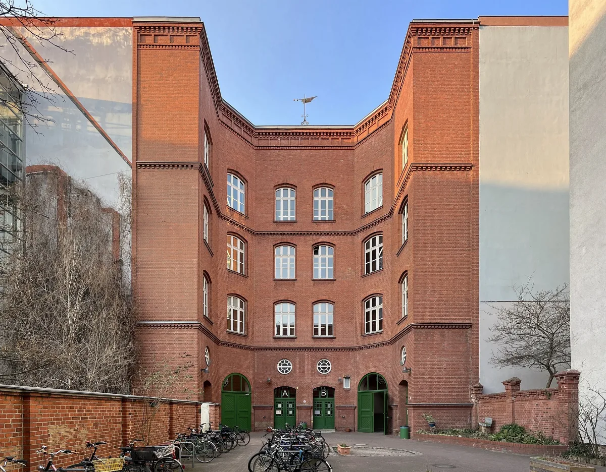 2025 03 10 Volkshochschule City West Pestalozzistr Charlottenburg Wilmersdorf Berlin