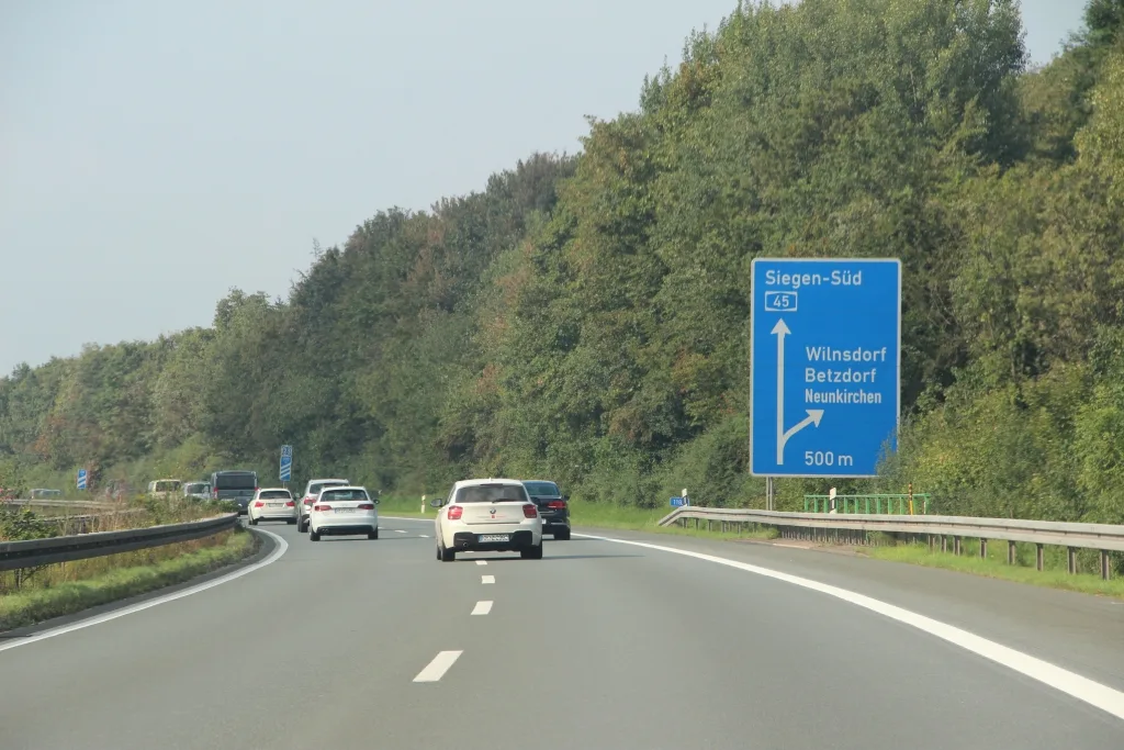 A 45 Wilnsdorf, By Niederkasseler Panoramio