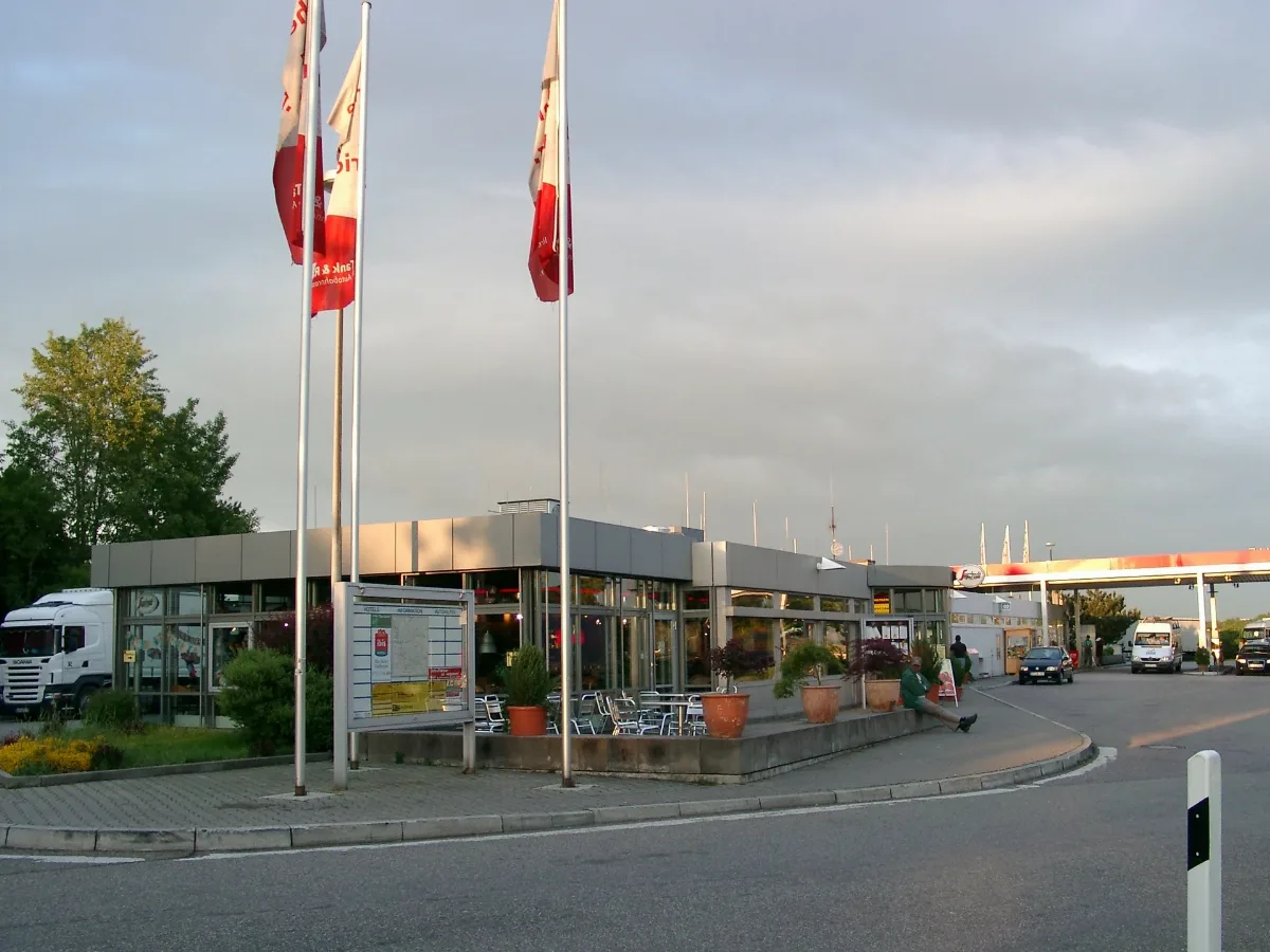 A6 Raststaette Hohenlohe Nord 2007015