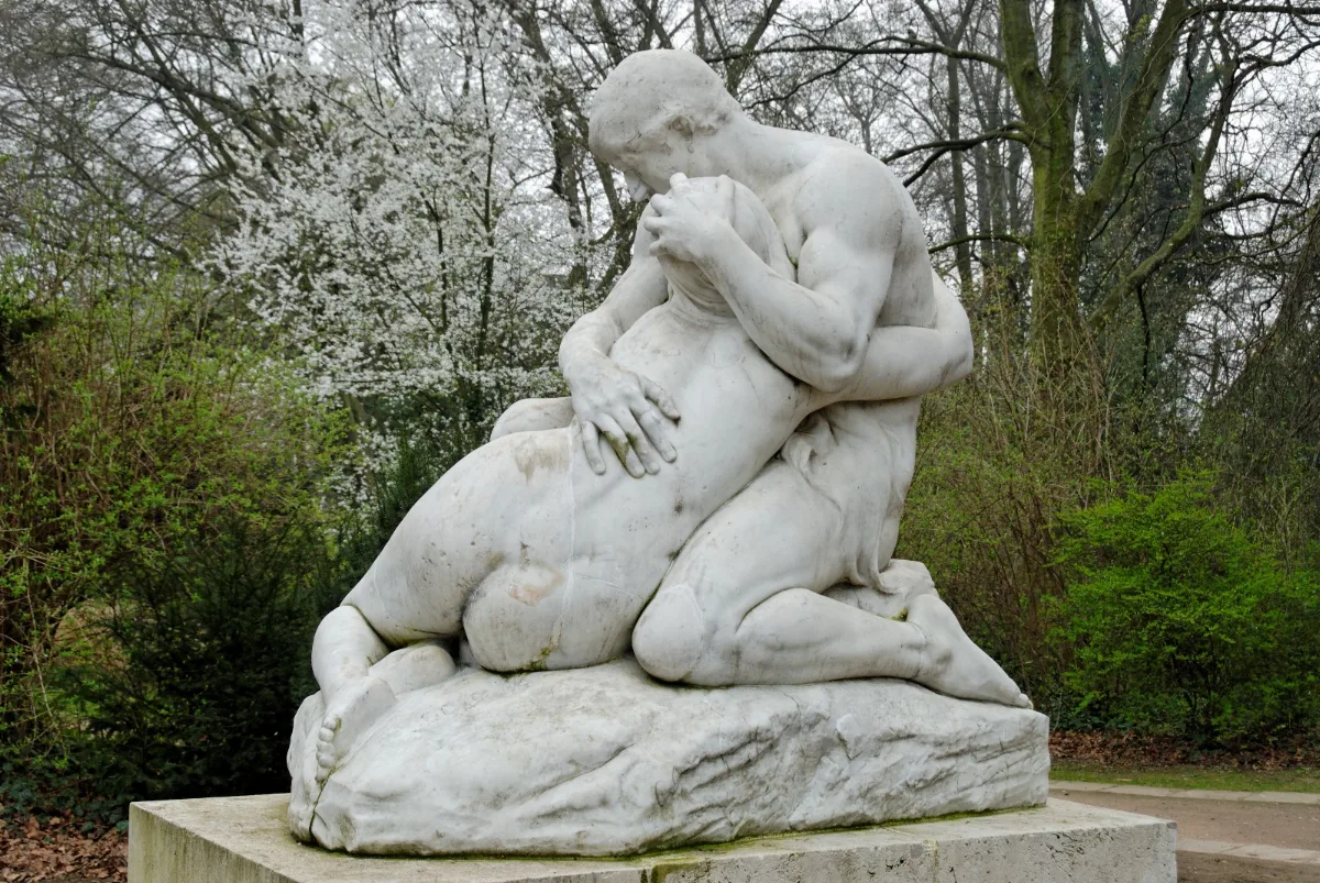 "Adam Und Eva" Im Florapark In Duesseldorf Unterbilk, Von Nordwesten