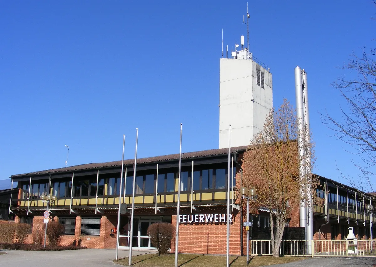Amberg Feuerwache (Dienstgebäude, Außenansicht)