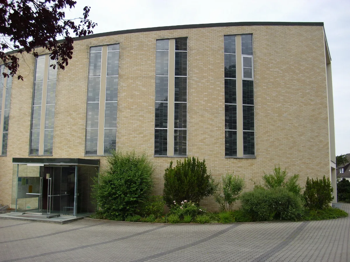 Außenansicht Maria Heimsuchung Bubenreuth 01