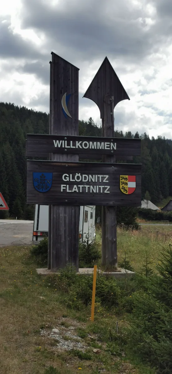 Aut — Kärnten — Bezirk St. Veit An Der Glan — Gemeinde Glödnitz — B 95 (Willkommenschild) 2024 08 09
