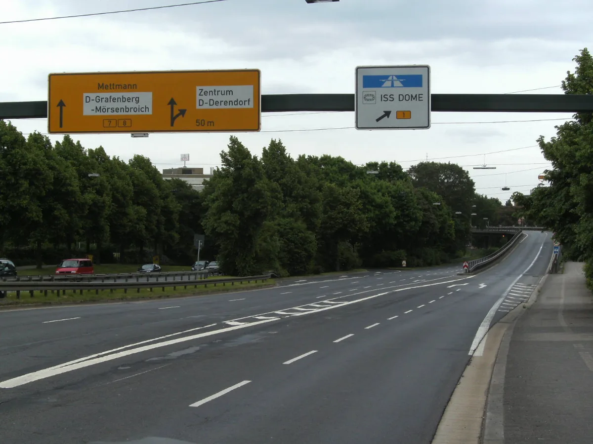 B1 B7 B8 Düsseldorf Mörsenbroich