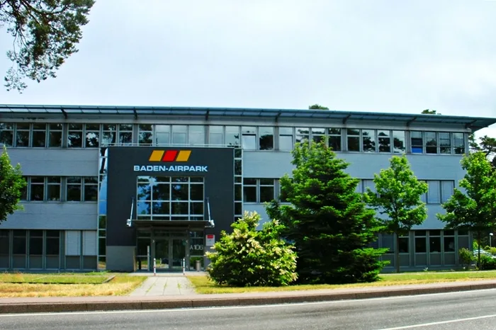 Baden Airpark Panoramio (1)