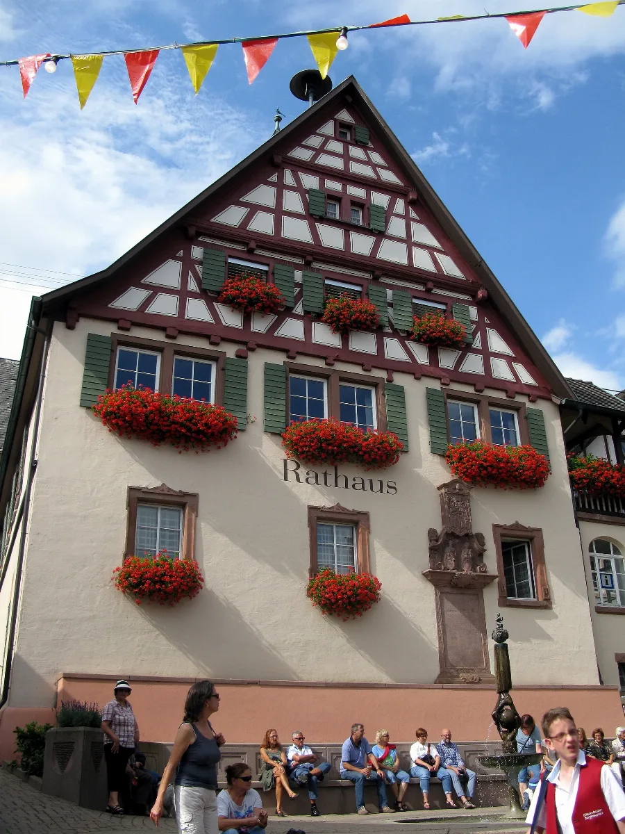 Bahlingen Am Kaiserstuhl, Rathaus Beim Hoselipsfest