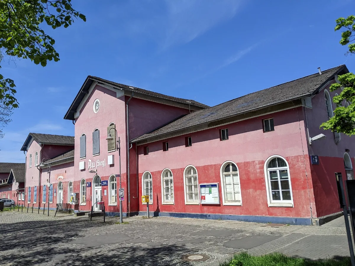 Bahnhof Au (Sieg) Empfangsgebäude