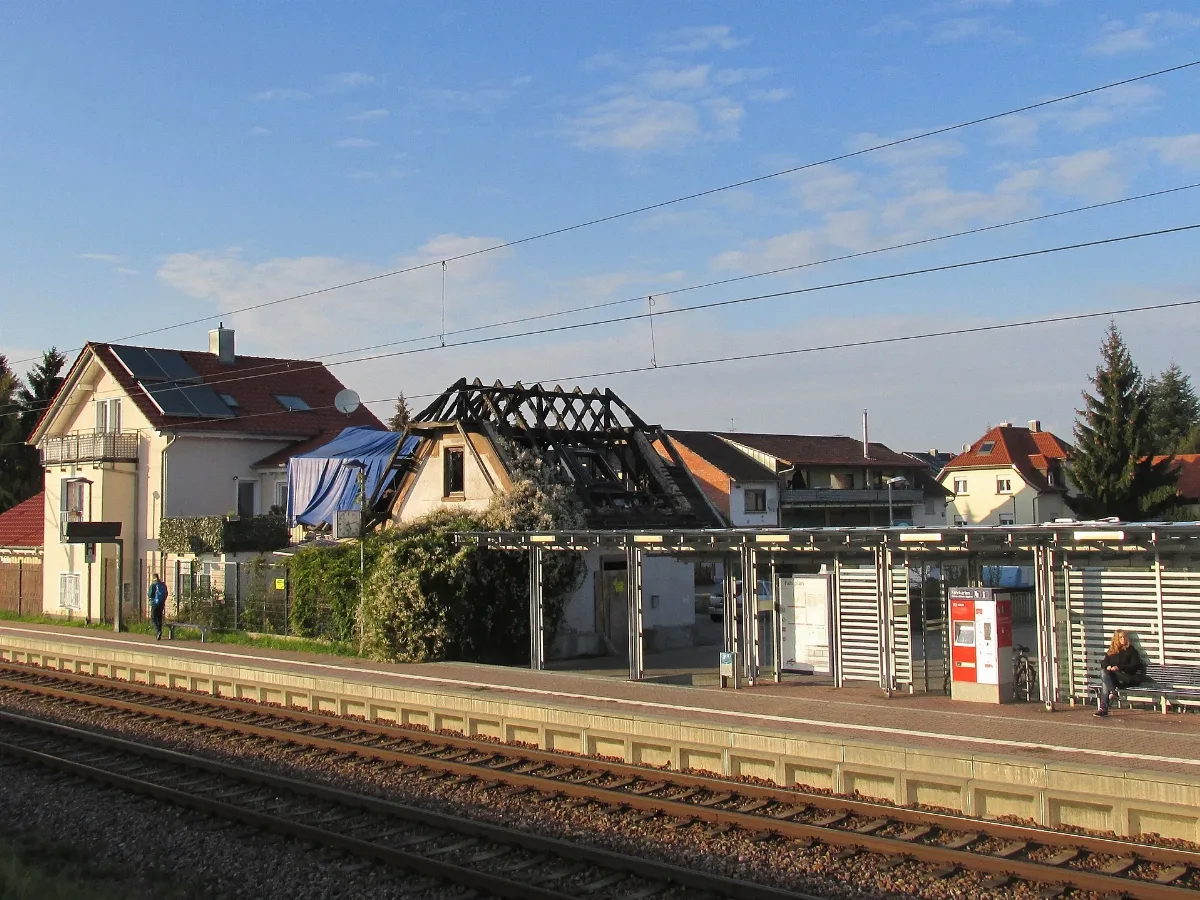 Bahnhof Bischweier Panoramio (2)