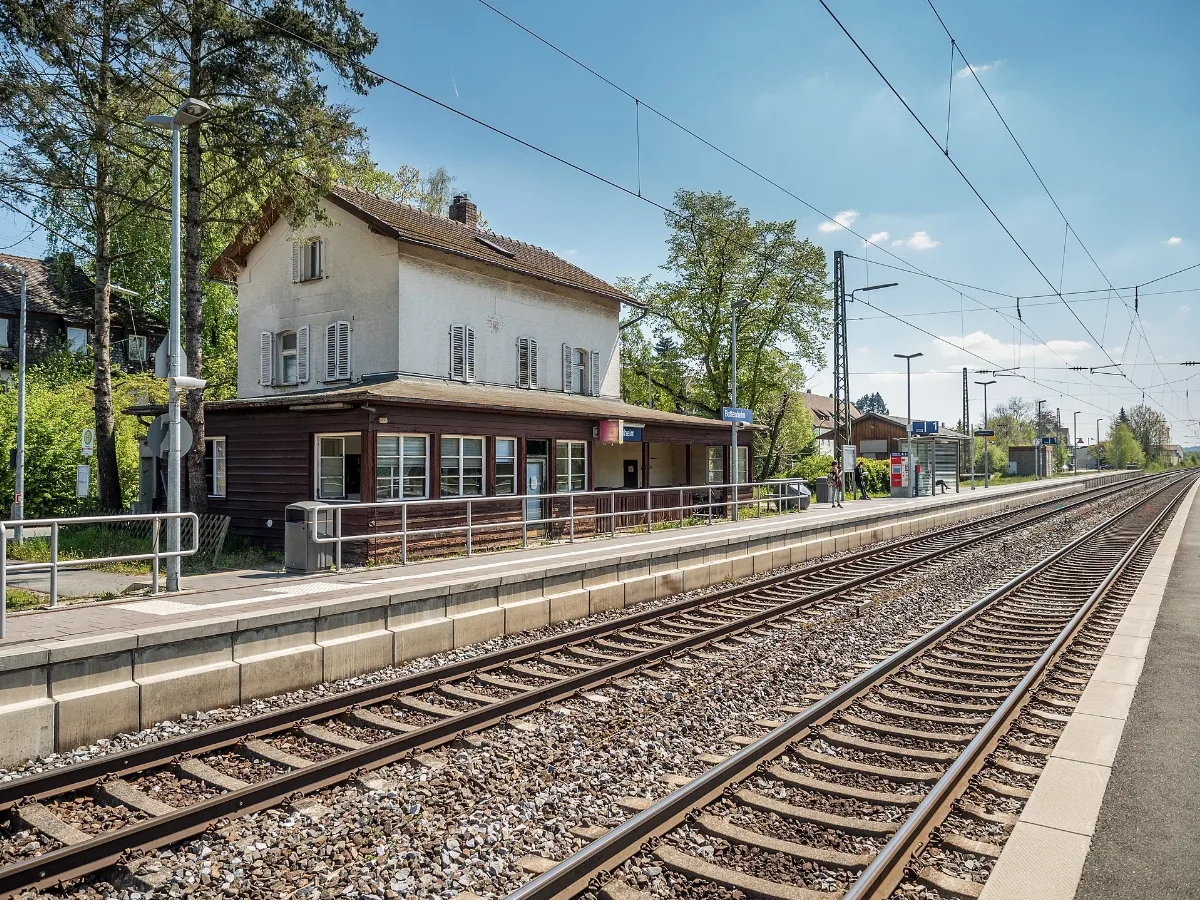 Bahnhof Buttenheim P5022994