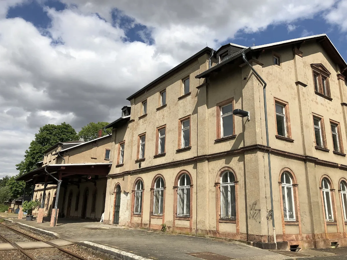 Bahnhof Rochlitz, Empfangsgebäude (Gleisseite) (2)