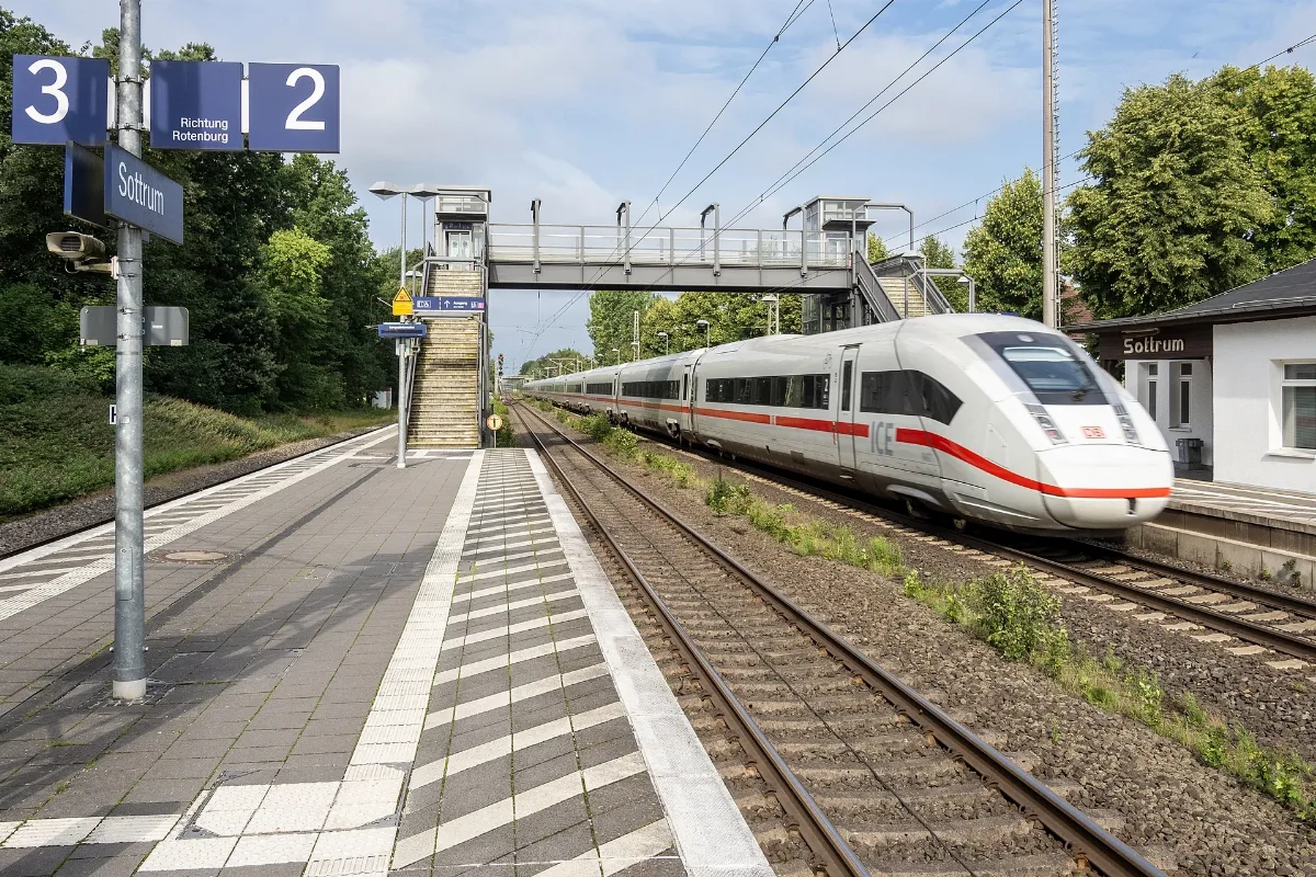 Bahnhof Sottrum Ice Hält Hier Nicht (2023)