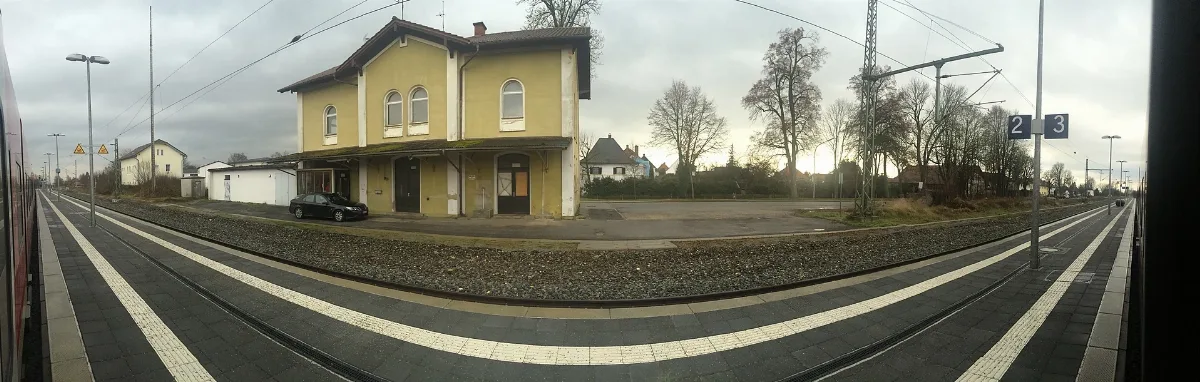 Bahnhof Wallersdorf (Panorama)