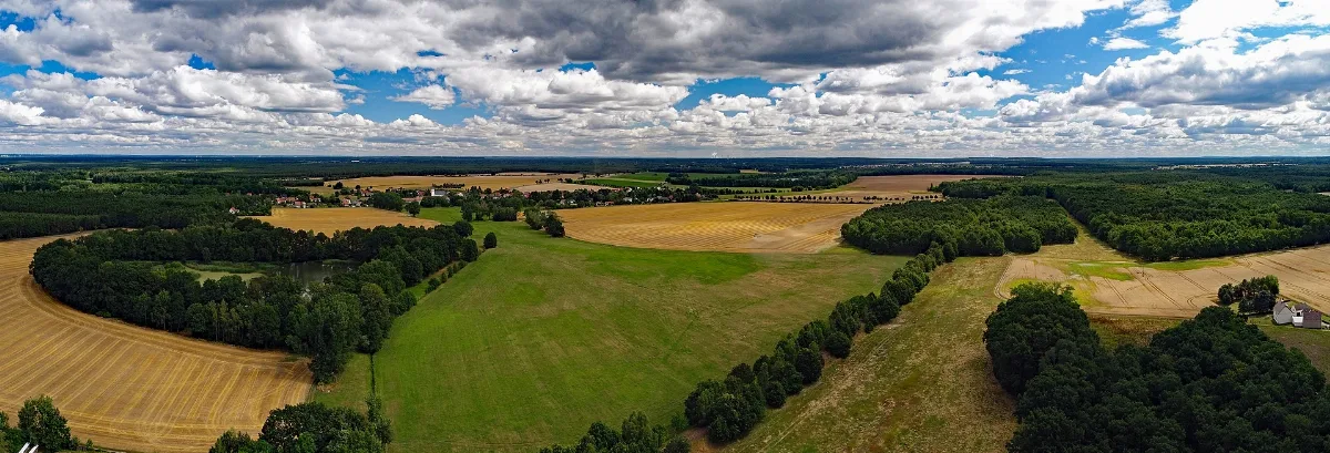 Bernsdorf Großgrabe Erlenteich Aerial Pan Alt2