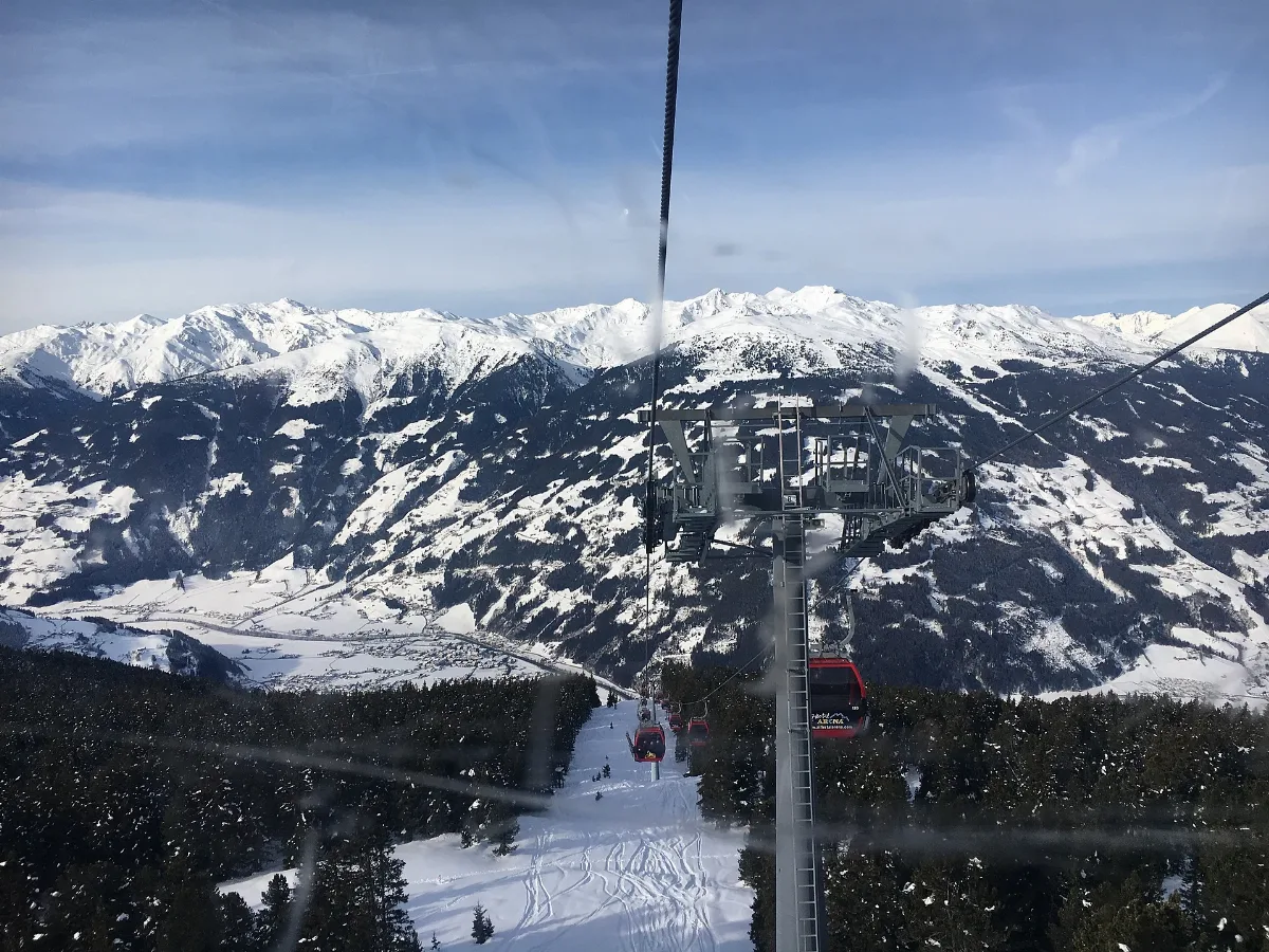 Blick Aus Karspitzbahn
