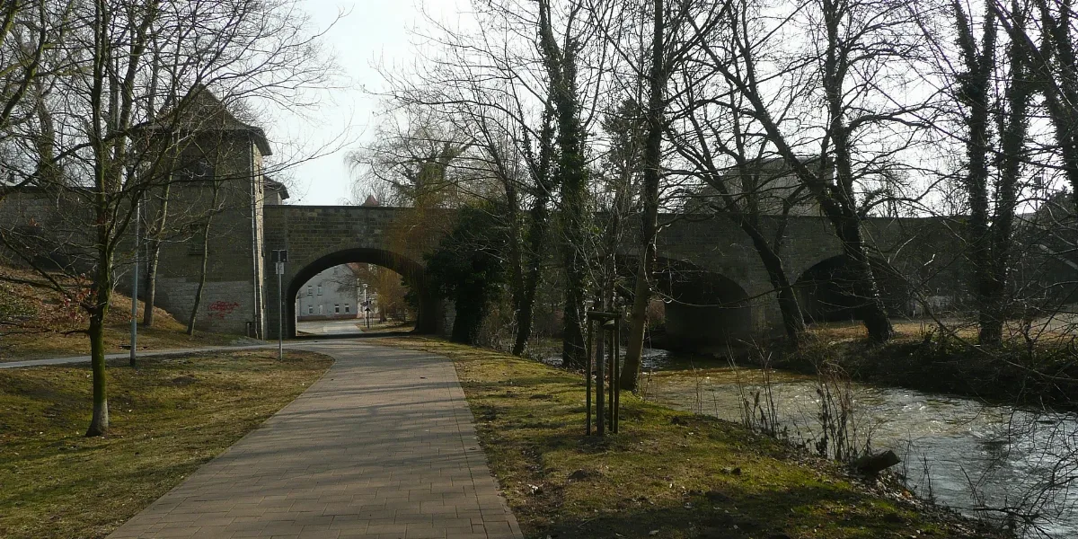 Bogenbrücke Spremberg Bahnhofstrasse