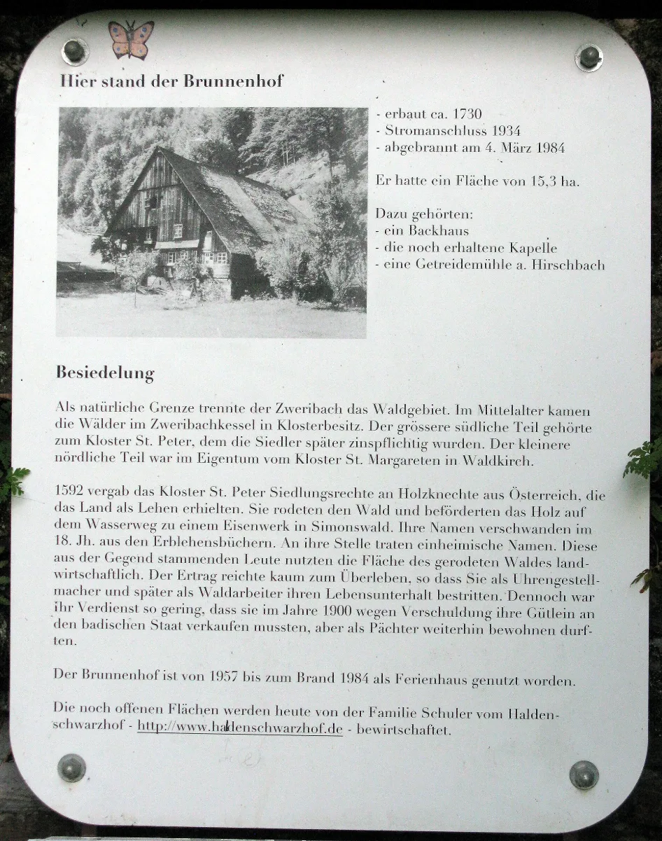 Brunnenhof Bei Den Zweribachwasserfällen, Tafel