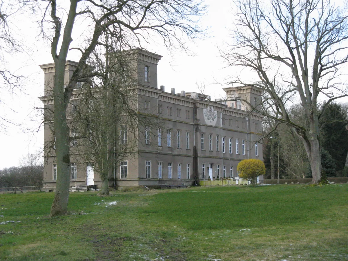 Buelow Schloss 2008 03 26