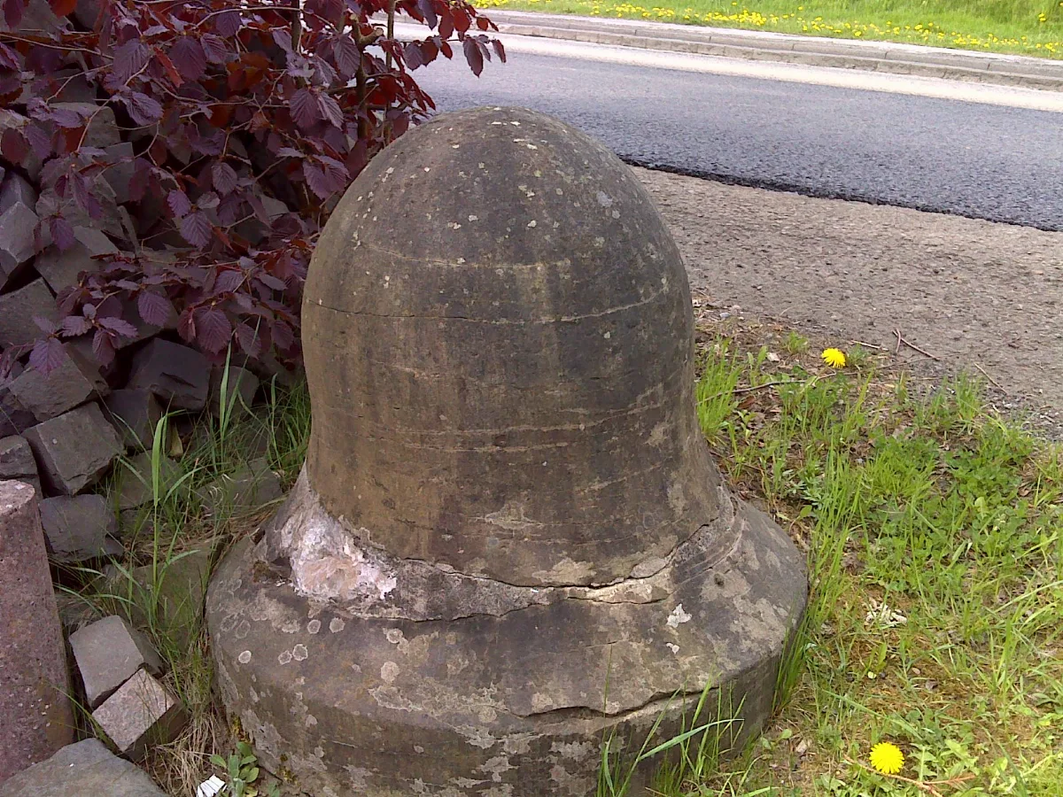 Büschergrund, Preußischer Viertelmeilenstein