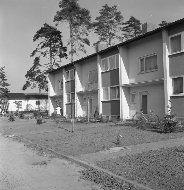 Bundesarchiv B 145 Bild F010862 0004, Espelkamp, Neubaugebiet