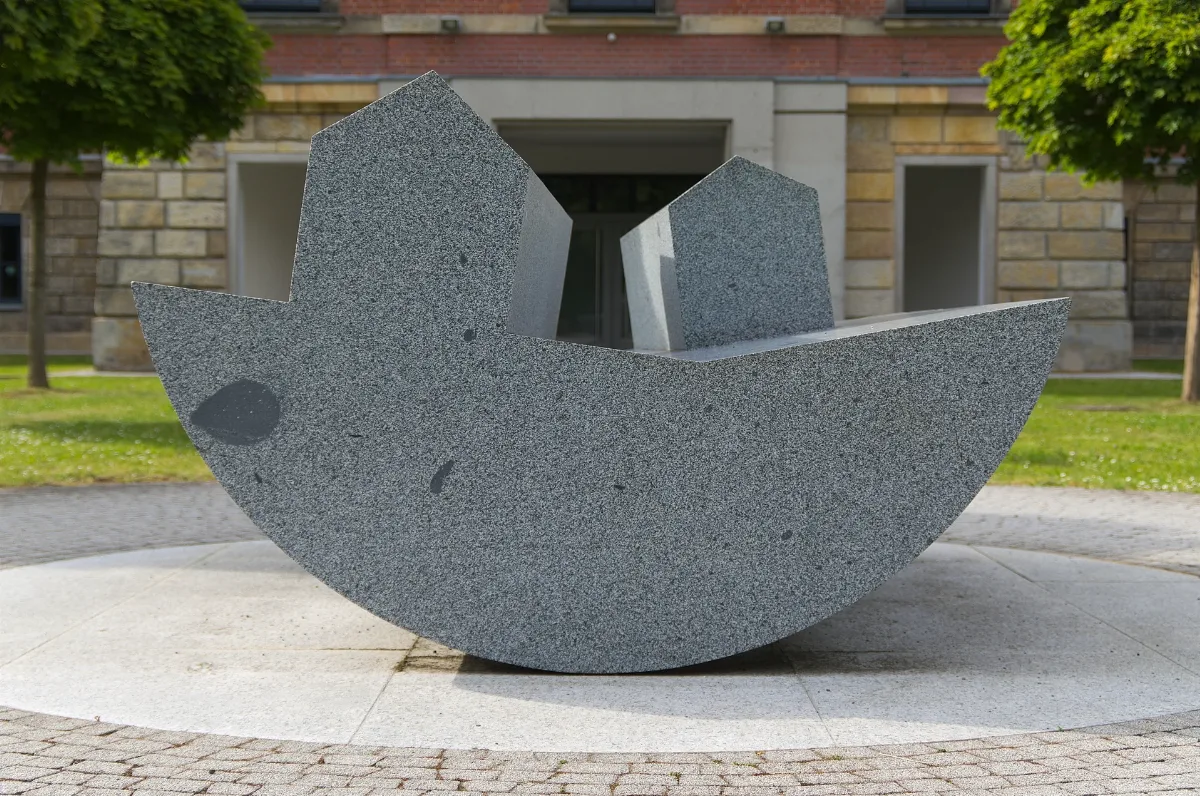 Bundesarchiv Bayreuth Skulptur (01)