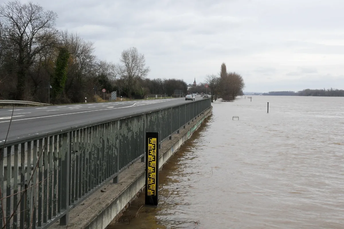 Bundesstraße42Rheinpegeleltvilleerbachhochwasser