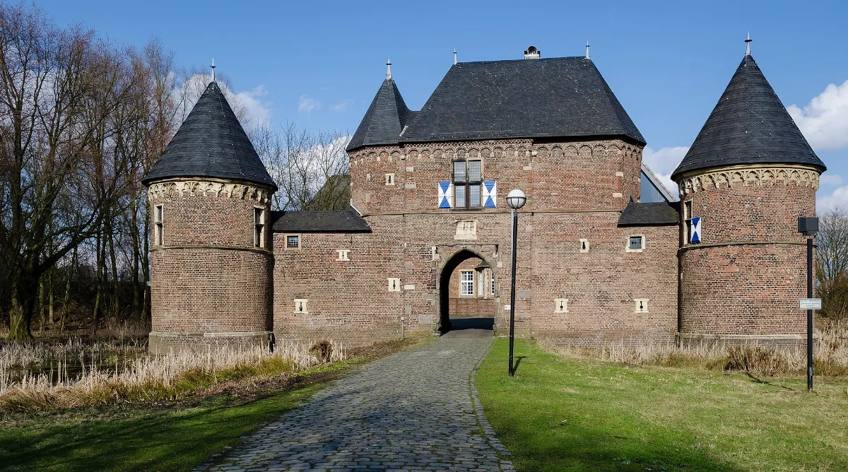 Burg Vondern Westen Vom Weg 2013