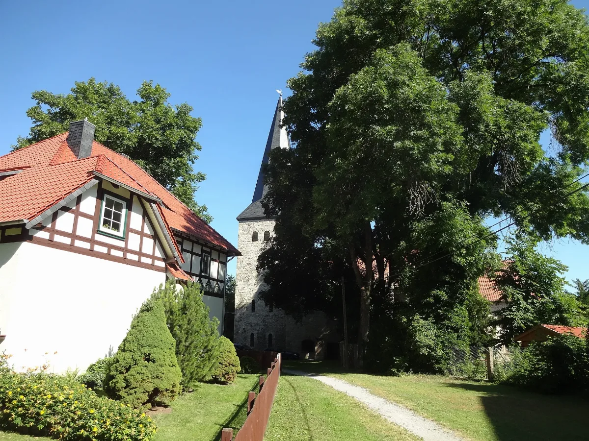 Burgstraße 6 Kirche Langeln 2019 06 30 (5)