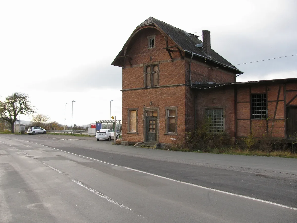 Bushaltestelle Bahnhof, 2, Oberelsungen, Zierenberg, Landkreis Kassel