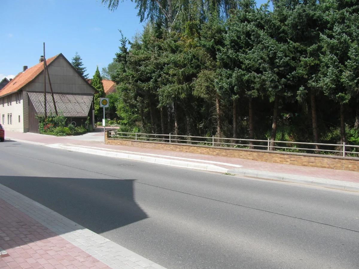 Bushaltestelle Holiger Weg, 1, Wenzen, Einbeck, Landkreis Northeim