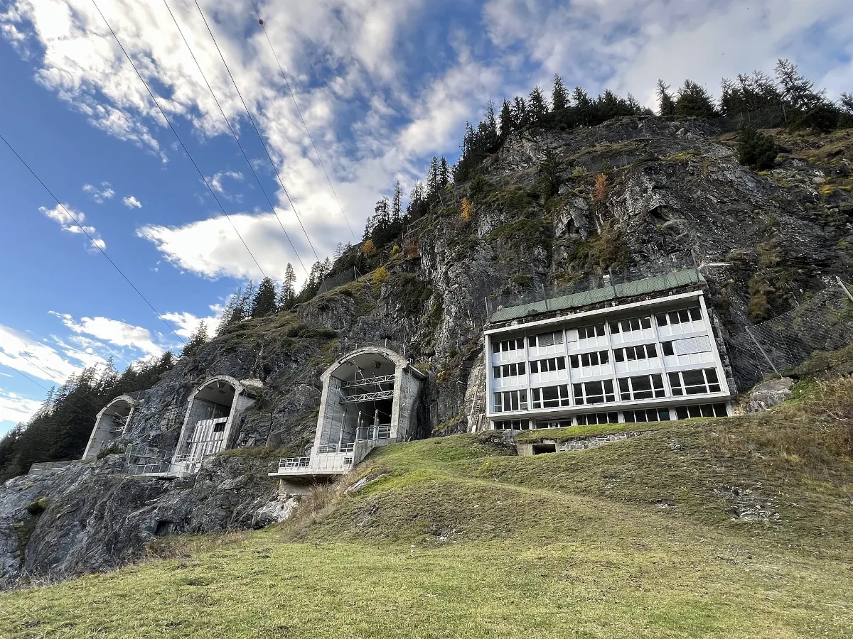 Centrale Hydroélectrique De Fionnay