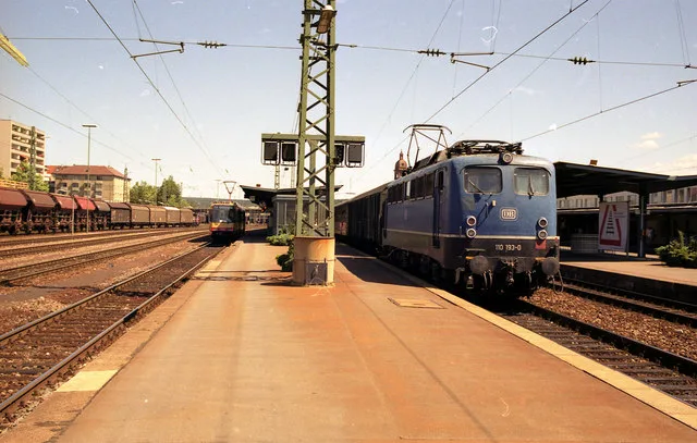 Class 110 Electric Locomotive At Karlsruhe Geo.hlipp.de 4229