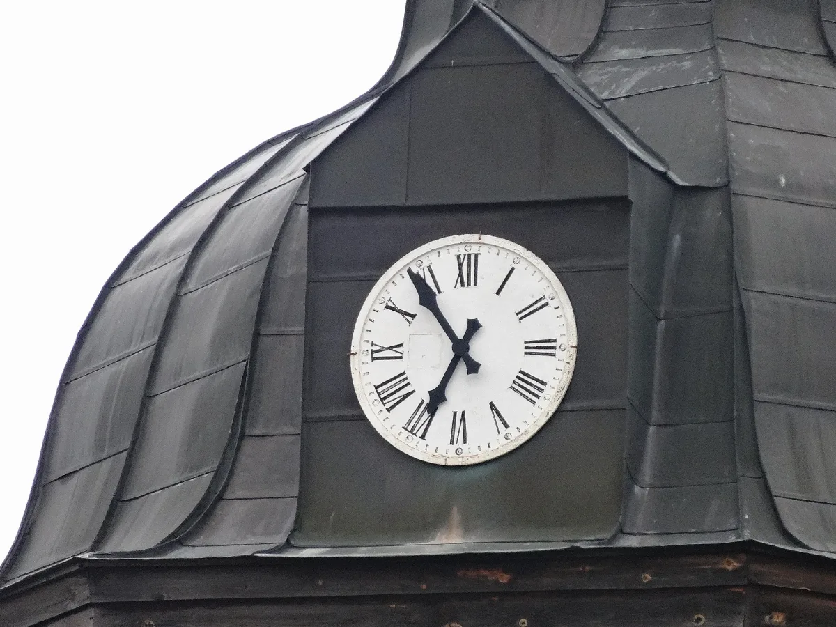 Clock Church Rödigen, Lehesten