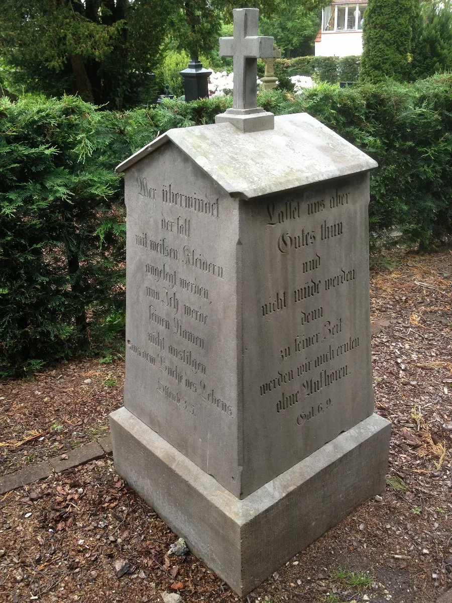 D Nw Bad Salzuflen Wüsten Friedhof 35
