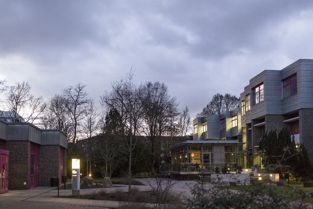 Das Unterrichtsgebäude Der Robert Schumann Hochschule