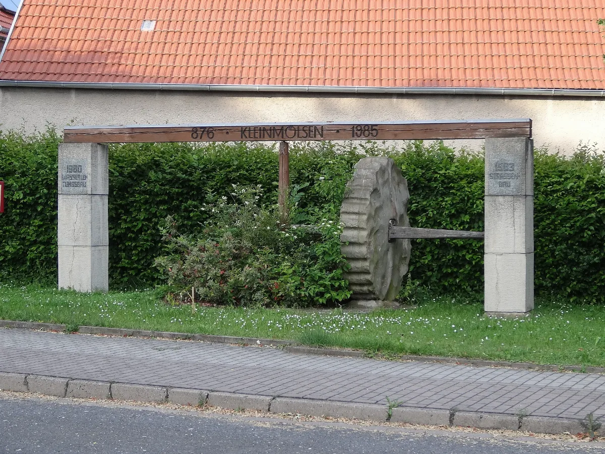 Denkmal In Kleinmölsen